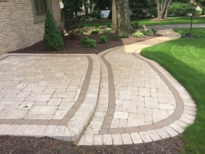 Front porch with Pavers